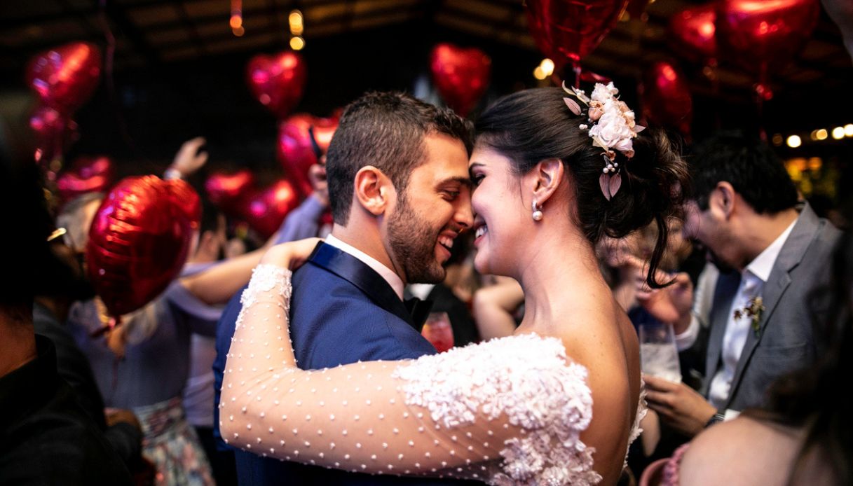 ultimo ballo come organizzarlo e quali canzoni scegliere da Dilei.it ultimo ballo come organizzarlo e quali canzoni scegliere