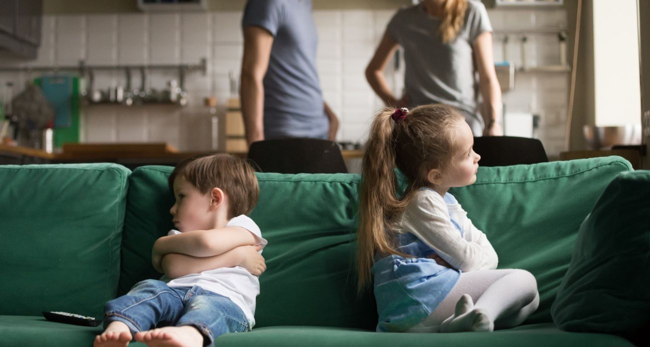 Fratellini e sorelline litigano