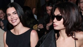 Elodie e Kendall Jenner alla Milano Fashion Week 2026, vicine ma distanti: il gesto che fa discutere