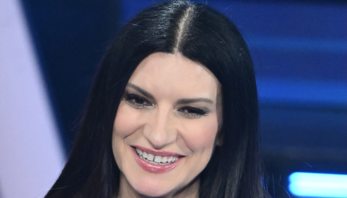 Laura Pausini, la sorpresa della figlia Paola prima del debutto a Sanremo 2026