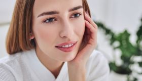 La skincare? Può diventare un inno all’artigianalità, al manifesting e alla sostenibilità