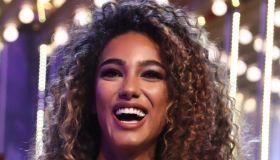 La Ruota della Fortuna, Samira Lui è irriconoscibile: Gerry Scotti scherza sul nuovo look