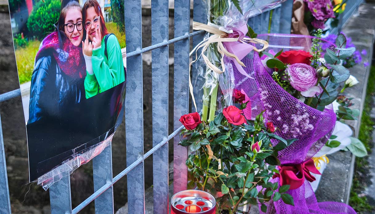 Zoe Trinchero, fiori e ricordi sul luogo dell'omicidio