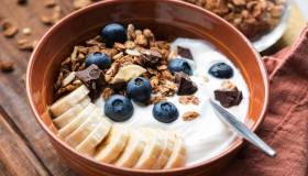 I 5 alimenti che danno più energia del caffè, quali sono?