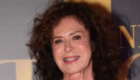 Corinne Clery si sposa a 76 anni e lascia il teatro: “Un nuovo capitolo”