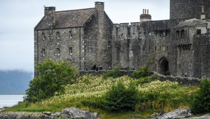 Eilean Donan castello veduta laterale