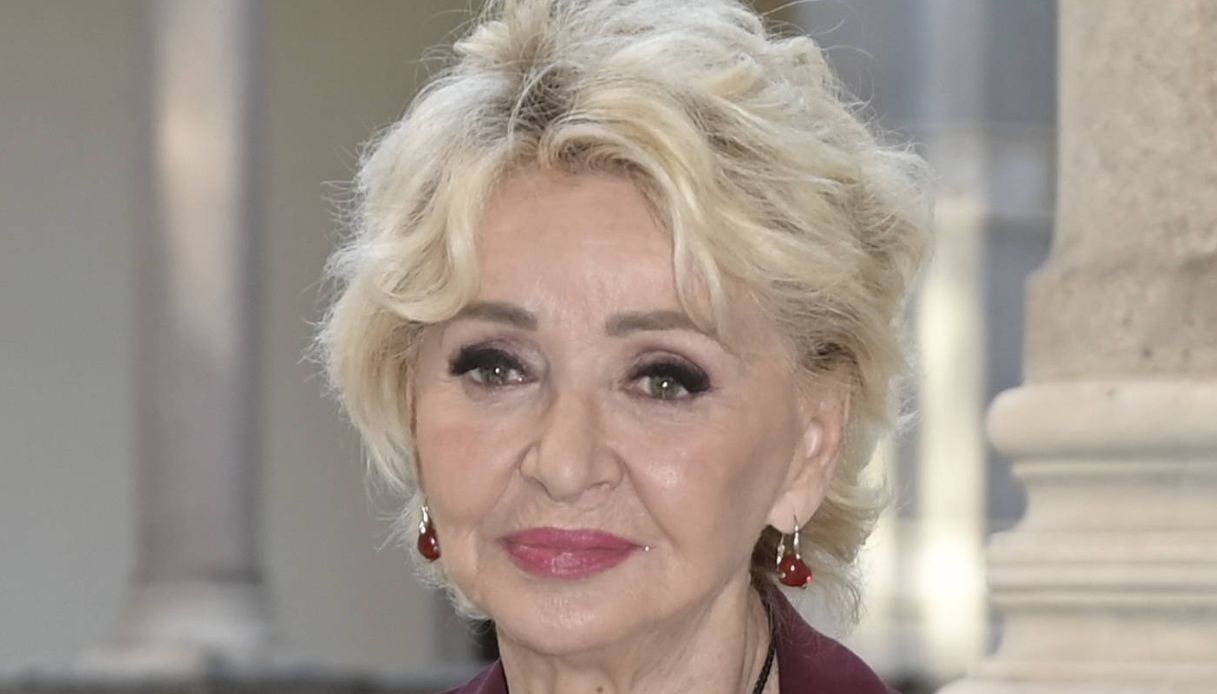 enrica bonaccorti e il grande amore per carlo di borbone aspetto una sua telefonata da Dilei.it enrica bonaccorti e il grande amore per carlo di borbone aspetto una sua telefonata