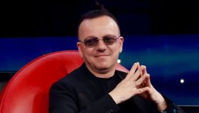 Amici 25, Gigi D’Alessio torna a pungere Anna Pettinelli. E svela cosa succede nei camerini