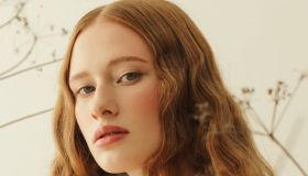 Lo shampoo secco in polvere è la rivoluzione che serviva per chi ha sempre i capelli sporchi