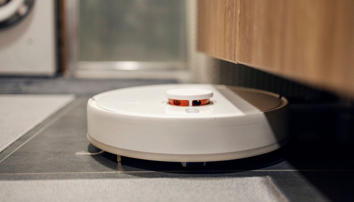 Questo robot aspirapolvere è un sogno, di nome e di fatto, che rivoluziona le pulizie in casa. E fa sparire anche un granello di polvere