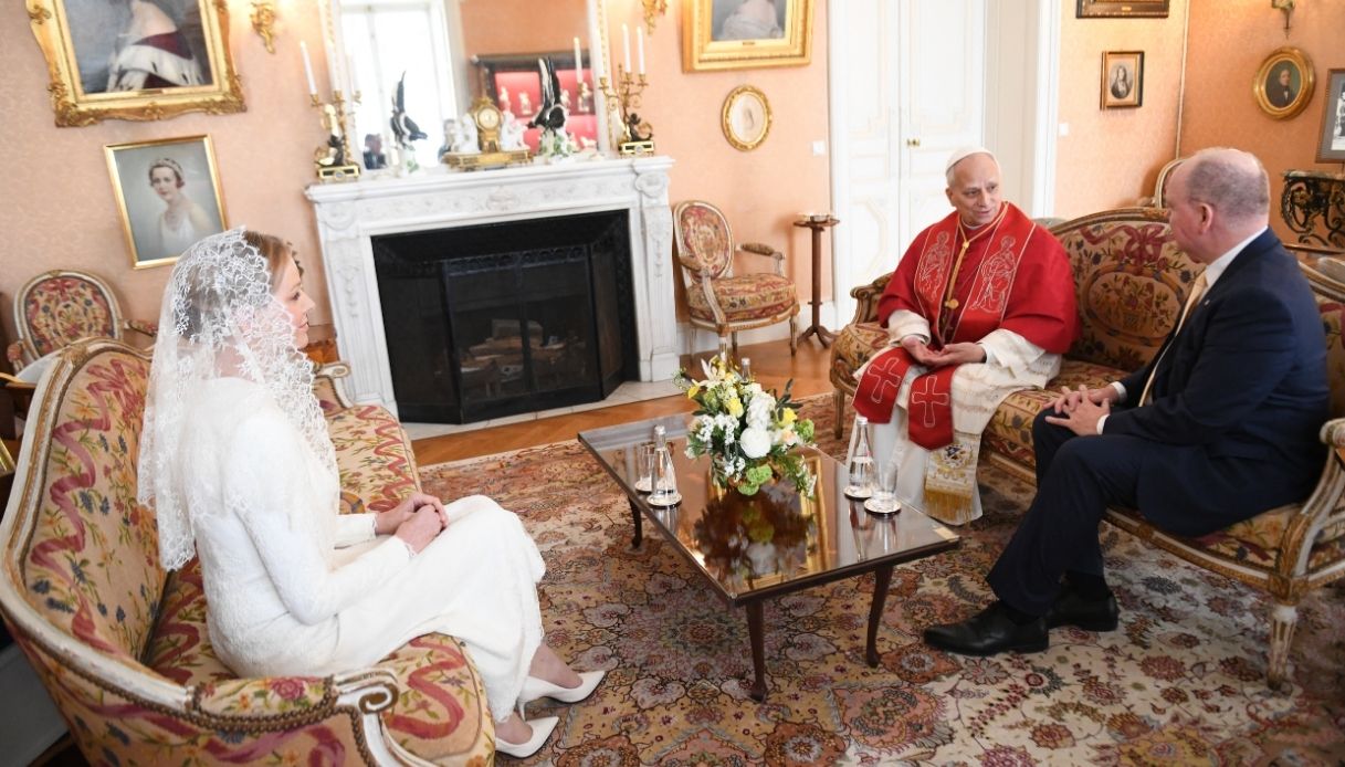 L'incontro tra i reali di Monaco e il Papa