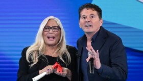 Domenica In, Mara Venier conduce da sola: Teo Mammucari ridimensionato