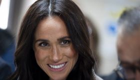 Meghan Markle cede al low cost: in Giordania con la giacca da 90 euro