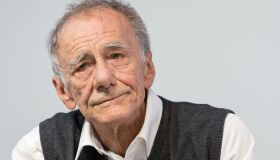 Roberto Vecchioni non sta bene, concerti rinviati: cos’è successo