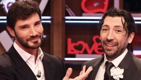 Affari Tuoi, il grande ritorno con Herbert e Martina show. Stefano pensa (anche) a Sanremo