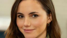 Un posto al sole, le anticipazioni del 24 marzo 2026: Lorenza e Diego, vicinanza pericolosa