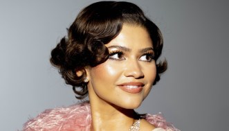 Zendaya come Carrie Bradshaw, l’iconico abito bianco nasconde un omaggio segreto