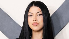 Labbra effetto vetro: i prodotti must per replicare la combo labbra di tendenza questa primavera