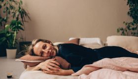 Protegge la pelle, i capelli e pure il sonno (da allergie e acari). Ecco perché la federa in bambù è geniale