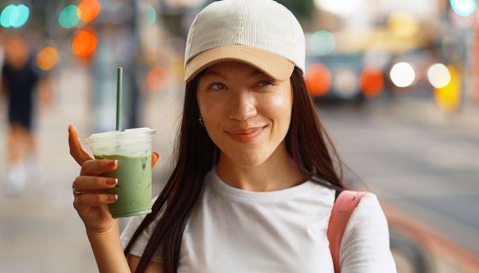 Cringe, uncool e fastidiosi: perché non sopportiamo più i millennials