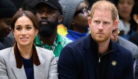 Re Carlo, Harry e Meghan Markle si autoinvitano a Sandringham: lui risponde così
