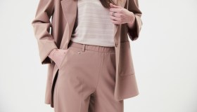 Il comfort quotidiano secondo Ragno: i pantaloni che uniscono innovazione e morbidezza grazie a filati d’eccellenza