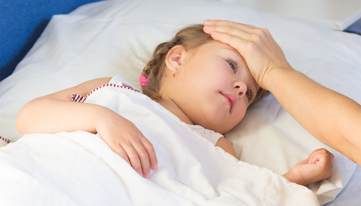 Pneumococco, quanto può essere pericoloso per bimbi, anziani e pazienti fragili e come difendersi