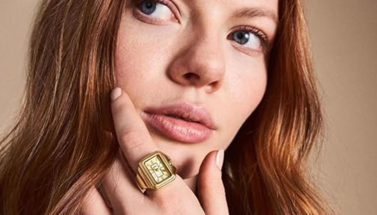 Il ritorno degli orologi anello: i ring watch più chic
