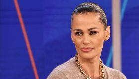 La Volta Buona, pagelle 27 marzo: Samantha De Grenet se la prende col prete (3), Vladimir Luxuria esagera con la sincerità (7)