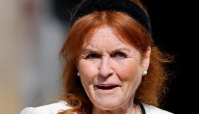 Re Carlo, Sarah Ferguson non si riprenderà mai più. E anche Andrea