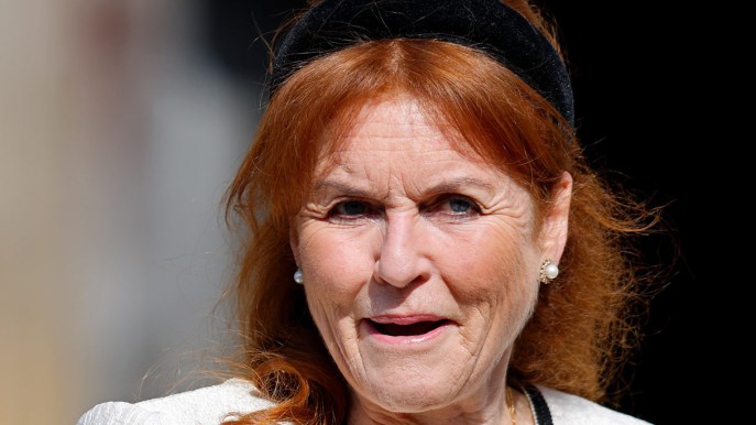 Re Carlo, Sarah Ferguson non si riprenderà mai più. E anche Andrea