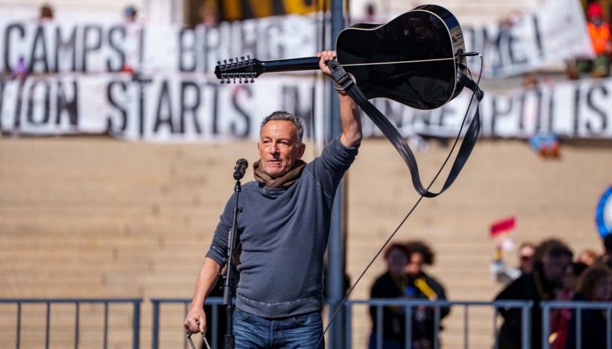 Le star di Hollywood si uniscono alla protesta No Kings