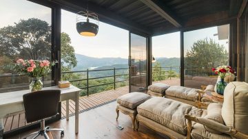 Balcone double face con schermature intelligenti per vivere l’outdoor in primavera