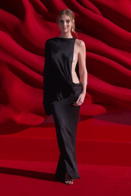 Chiara Ferragni, l'abito "rischioso" per la premi&egrave;re de Il Diavolo Veste Prada 2