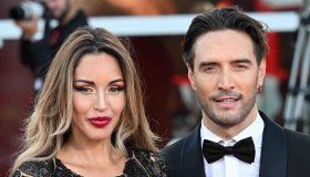 Delia Duran e Alex Belli a Verissimo, nuova vita da genitori: “Il parto è stato difficile”