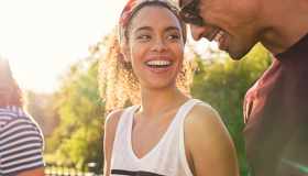 Il risveglio del desiderio in primavera: mito o realtà biologica?