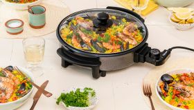 5 motivi per cui dovresti investire su una padella elettrica oggi. Uno è il prezzo: costa solo 25 euro