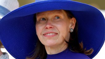 Centenario Regina Elisabetta, perché tutti parlano dell’apparizione di Lady Sarah Chatto