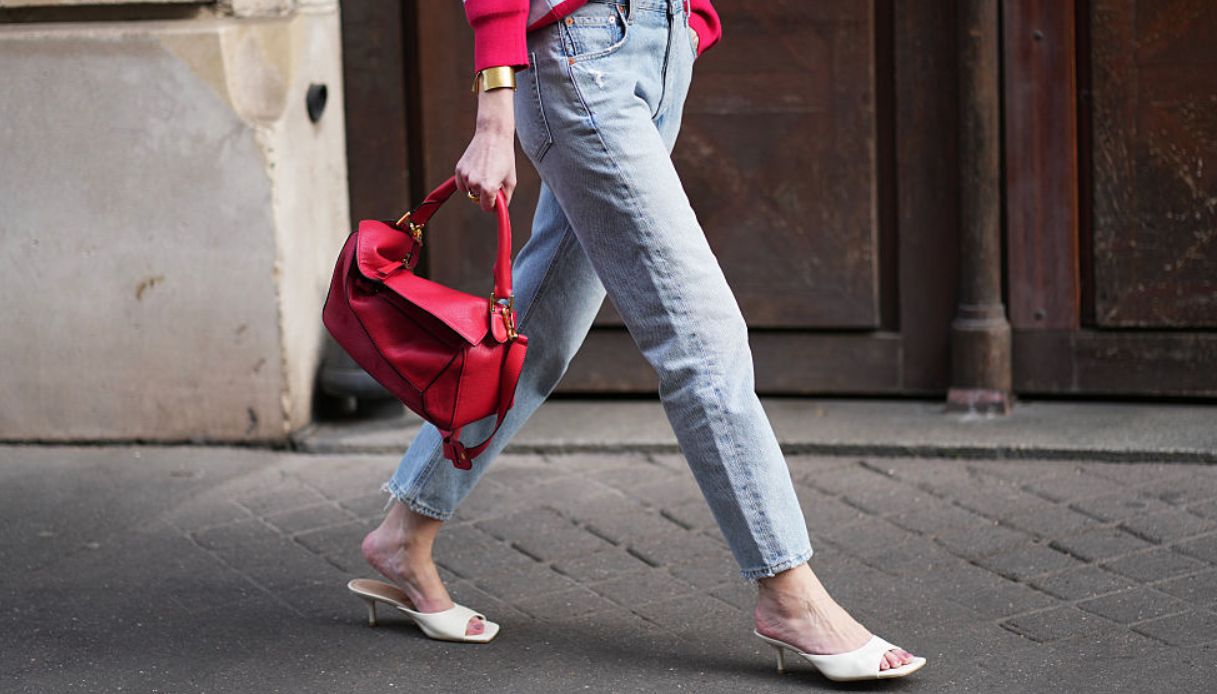 Levi’s 501, i jeans che hanno fanno la storia stanno invadendo le strade (di nuovo). E ti svelo perché dovresti comprarli anche tu adesso