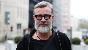 Imbarazzo a Domenica In, Marco Masini non può cantare: “Non si dedica Bella Stronza”