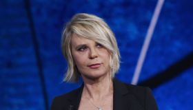 Serale Amici 25, le anticipazioni del 18 aprile: gli ospiti, i giudici e chi è stato eliminato