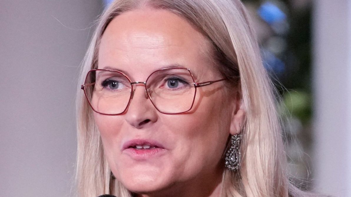 Mette-Marit di Norvegia malata: “Sono stata vicino alla morte due volte”