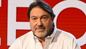 Ascolti tv del 12 aprile, Sigfrido Ranucci sfida le risate di Zelig On