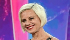 Grande Fratello Vip, pagelle del 17 aprile: Mussolini show (S.V.), l’assurda uscita di Nicolò (4), Antonella Elia vola tra il pubblico (10)