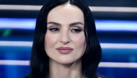 Arisa: “Mi sono liberata di tante cose, quando diventi madre di un uomo fai un errore”
