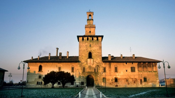 Castello di Cusago, in vendita per 10 milioni di euro: con un parco da 15mila metri quadrati