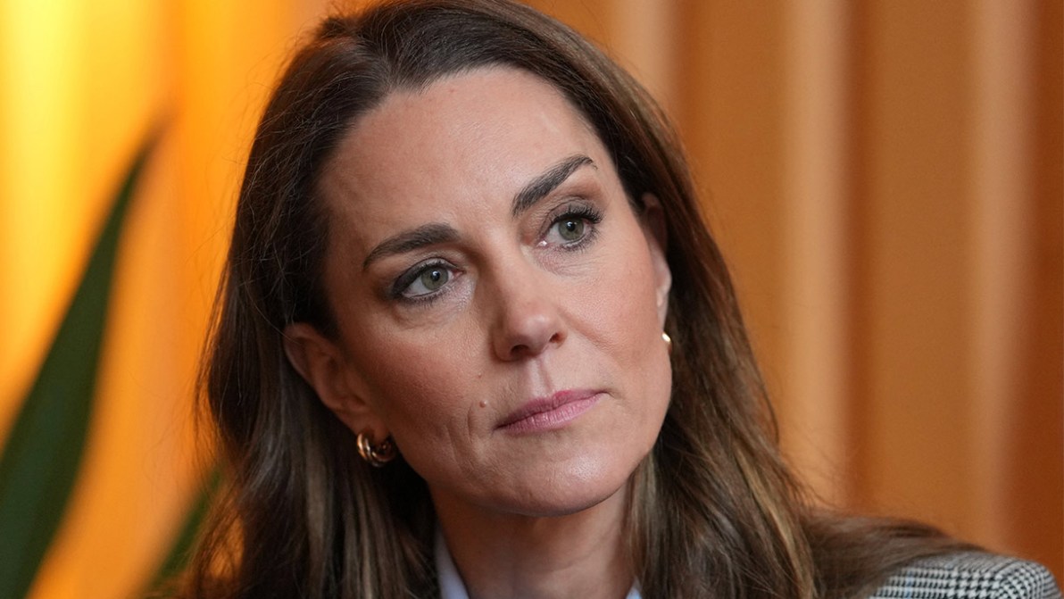 Kate Middleton sottoposta a un rigido protocollo. Ma una regola viene sempre ignorata