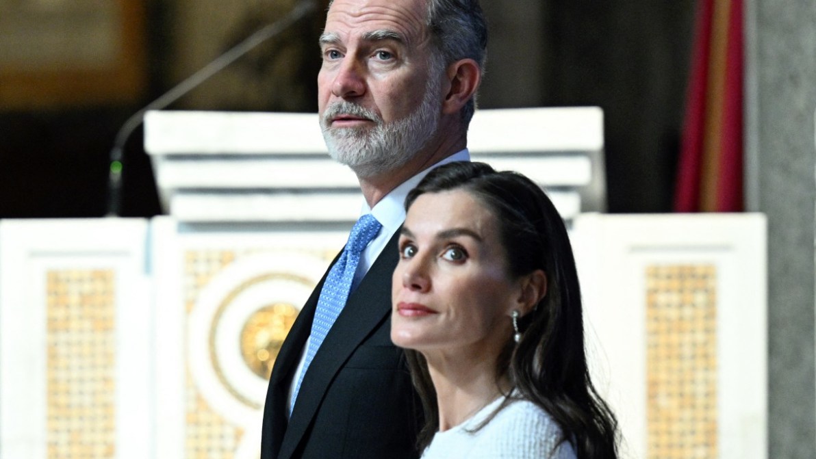 Letizia e Felipe di Spagna accolgono Papa Leone: il programma della visita