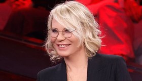 Serale di Amici 2026, le pagelle dell’11 aprile: frecciata a De Martino (7), Celentano si commuove (9)