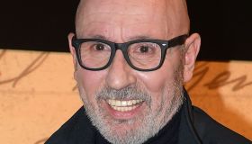 Maurizio Battista denunciato per stalking, la lite con l’ex manager finisce in tribunale